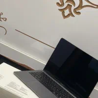 لپتاب MacBook  در حد صفر