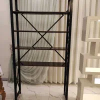 قفسه ویترین کتابخانه و دکوری جات مشکی فلزی|کتابخانه، شلف، قفسه‌های دیواری|مشهد, جاهد شهر|دیوار