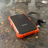هارد اکسترنال دو ترابایت Apacer