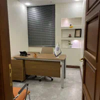 اجاره دفتر زیبا و همکاری ویژه با وکلا میدان انقلاب|اجارهٔ کوتاهمدت دفتر کار و فضای آموزشی|تهران, نصرت|دیوار