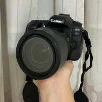 دوربین 80 D
