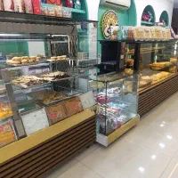 فروشنده قنادی