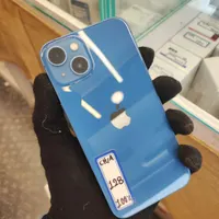 اپل iPhone 13 با حافظهٔ ۱۲۸ گیگابایت