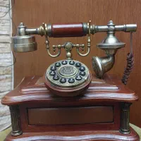 تلفن زیبا و نوستالژیک