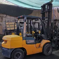 فروش لیفتراک 3.5 تن تویوتا