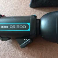 فلاش  گودکس ۳۰۰ ژول|دوربین عکاسی و فیلم‌برداری|شاهین‌شهر, خانه کارگر|دیوار