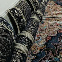 در رختخواب بالشت وپشتی خانه