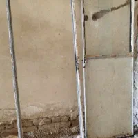 درب انباری و توالت و نرده پنجره