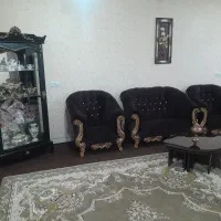 مبلمان با تمام وسایل چوبی ۷ تومن