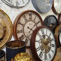 انواع ساعت دیواری عددبرجسته