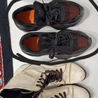 کفش سایز ۳۷