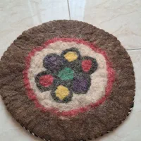 نمد سنتی از جنس پشم اندازه ی قطر 30 سانت