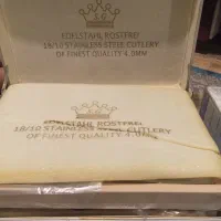 سرویس قاشق و چنگال برای جهیزیه اصلا استفاده نشده|ظروف سرو و پذیرایی|تهران, شهرک فردوس (حسینی)|دیوار