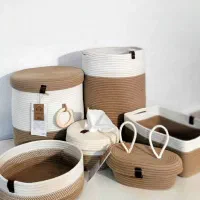 لوسیون. پوشک. باکس لباس. اباژور.لوستر با نخ قیطان