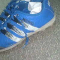 کفش چمن مصنوعی-طبیعی بدون پارگی و مثل نو