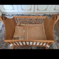 گهواره تمام چوب|تخت و صندلی بچه|تربت‌حیدریه, ترمینال|دیوار