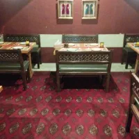 ویتر خانم یا اقا تمام وقت|استخدام خدمات فروشگاه و رستوران|تهران, امانیه|دیوار