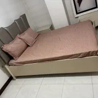 غذاخوری و تخت