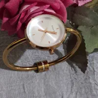 ساعت مچی مگنتی