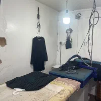 خیاط و وسط کار