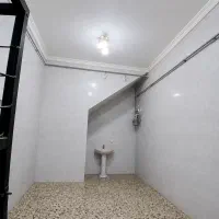 اجاره مغازه ۲۵متری دارای سرویس بهداشتی و انباری