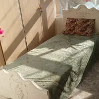 تخت تک نفره