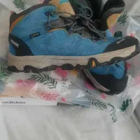 بوت مارک مندل  سایز ۳۸ کفش راحت وخوش پوش