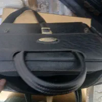 کیف دستی چرم  مدرسه و کار بسیار نو|کیف، کفش، کمربند|مشهد, هفده شهریور|دیوار