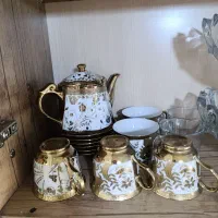 قوری و استکان نلبکی