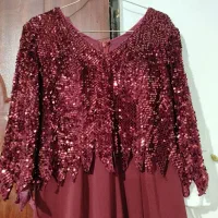 لباس مجلسی فقط یک دفعه پوشیده شده