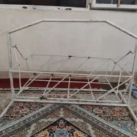 گهواره فلزی