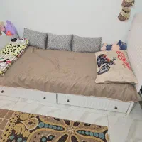 تخت۲تیکه وتشک قدی ۱۸۰ وشلف باکمد