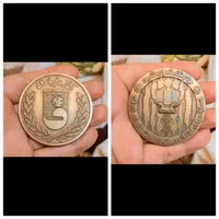 ۲ عدد مدال جهانی کشتی و تخت جمشید زمان پهلوی