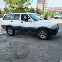 سانگ یانگ موسو 3200cc دنده ای، مدل ۲۰۰۳