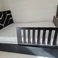 تخت چوبی|تخت و سرویس خواب|تهران, خواجه نظام الملک|دیوار