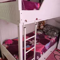 تخت دوطبقه|تخت و سرویس خواب|صومعه‌سرا, |دیوار