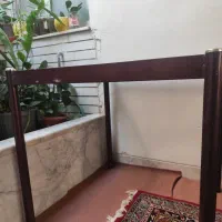 میز شیشه‌ای|میز و صندلی غذاخوری|اصفهان, گورتان|دیوار