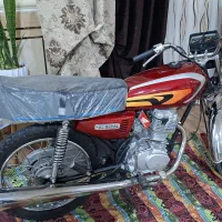 موتور سیکلت پارکینگی