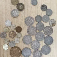 تعدادی سکه قدیمی