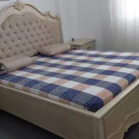 سرویس تخت خواب سالم و تمیز
