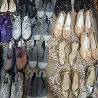 کفش|کیف، کفش، کمربند|شیراز, بید زرد|دیوار