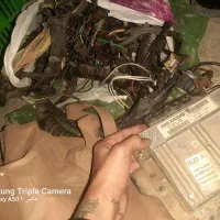 مقداری لوازم پژو ۴۰۵نو و کارکرده همگی سالم|قطعات یدکی و لوازم جانبی|کرمانشاه, |دیوار