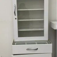 میز استند ناخن ویترین فایل صندلی اصلاح و استادکار