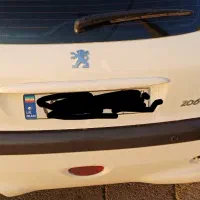 چراغ خطر عقب ۲۰۷