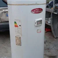 آبگرمکن درحد نو  کاملا سالم