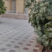 فروش خانه ویلایی بزرگ بر خیابان