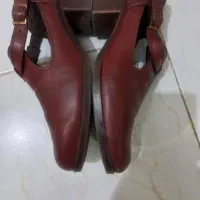 نیم کفش چرم