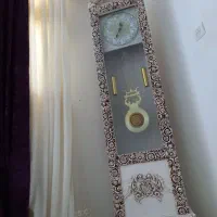 ساعت ایستاده در حد نو