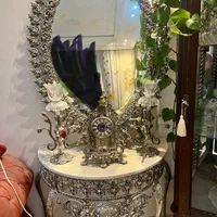 آینه و شمعدان