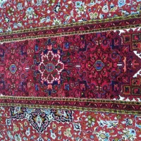 یک عدد فرش دو متری